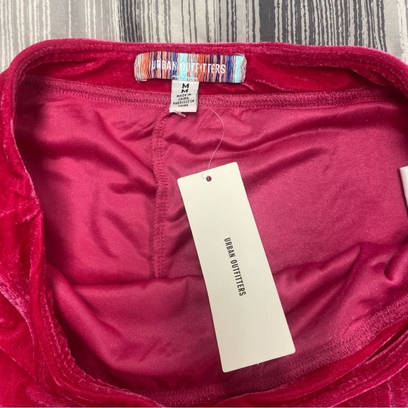 Urban Outfitters pink velour velvet mini skirt M NWTG - Picture 5 of 5